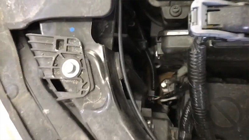 You are currently viewing How to Adjust Honda Civic Headlights