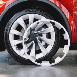 Read more about the article Best Tires for Tesla Model Y 20 Inch