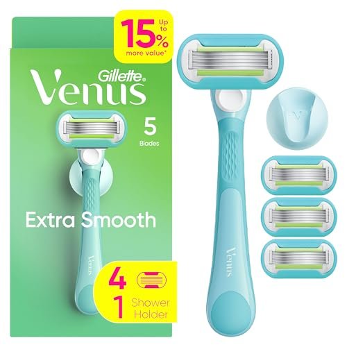 Gillette Venus Extra Smooth Razor for Women, Includes 1...