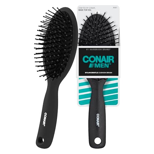 You are currently viewing Best Men’s Hair Brushes for Every Hair Type