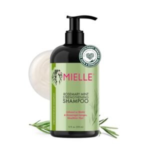 Read more about the article Best Shampoo for Aging Hair – 5 Options Reviewed