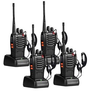 Read more about the article 7 Best Walkie Talkies for Road Trips Reviewed for 2025